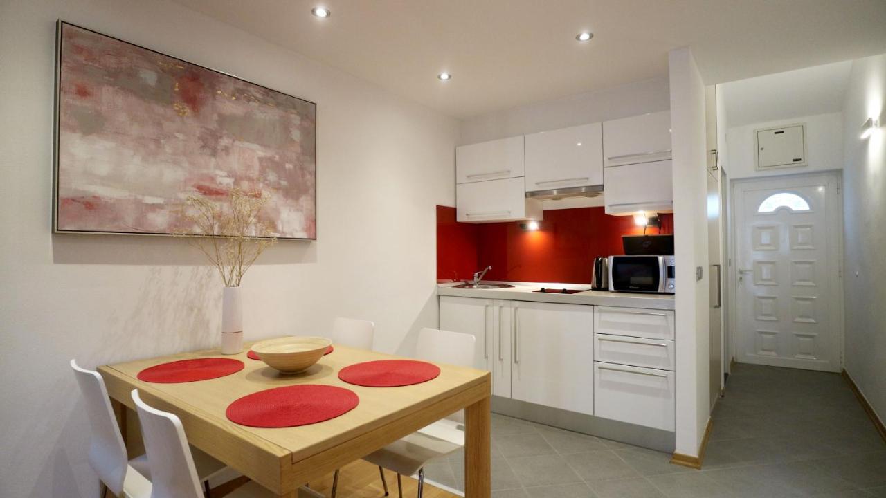 Apartment Ena - Lavica Podstrana Ngoại thất bức ảnh