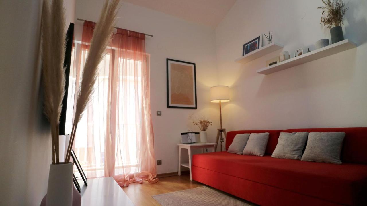 Apartment Ena - Lavica Podstrana Ngoại thất bức ảnh